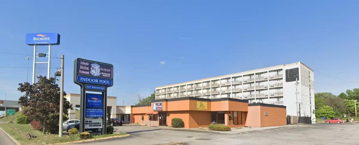 Baymont By Wyndham Youngstown Extérieur photo
